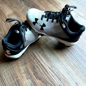 Under Armour baseball/ softball cleats 12K